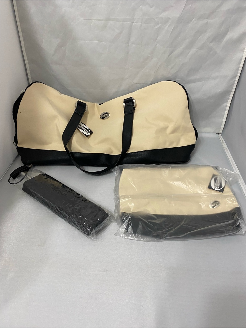 Canvas Travel Bag Set in Cream and Black